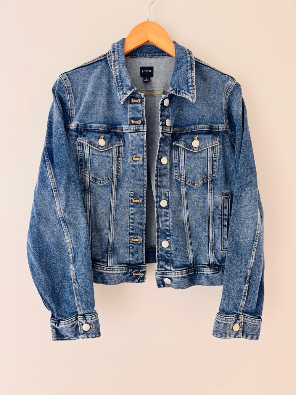 J.Crew Classic Denim Trucker Jacket L Medium Wash Stretch Jean Jacket